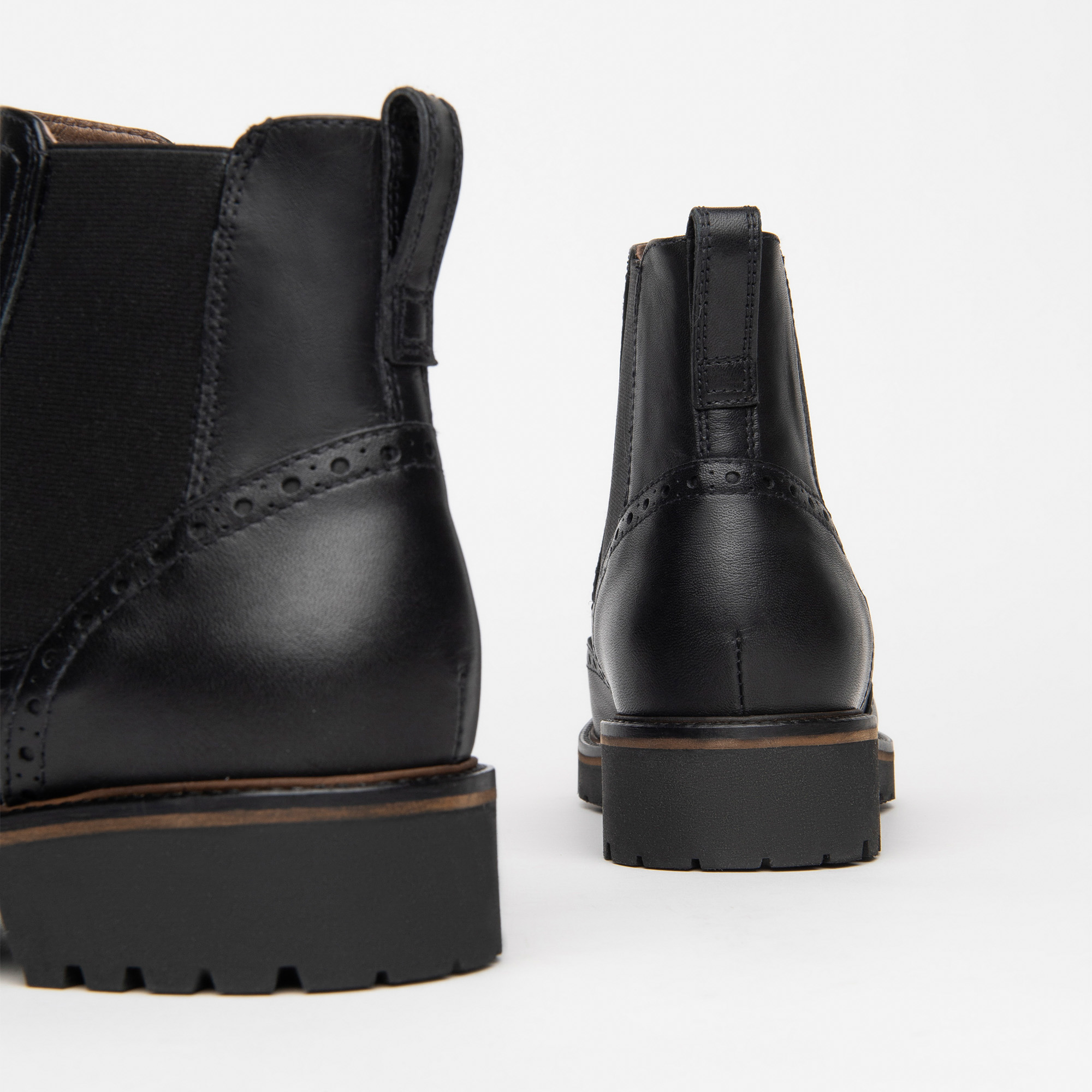 NeroGiardini Chelsea Boot I013123D - Canopy Shoes Kew